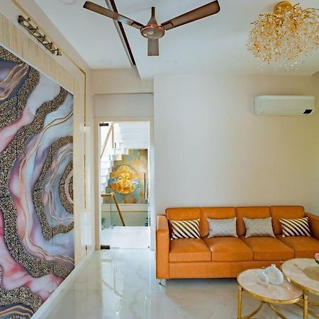 The Sage Villa - Luxury Homestay In Dehradun Eksteriør billede