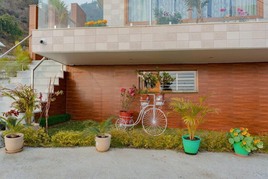 The Sage Villa - Luxury Homestay In Dehradun Eksteriør billede